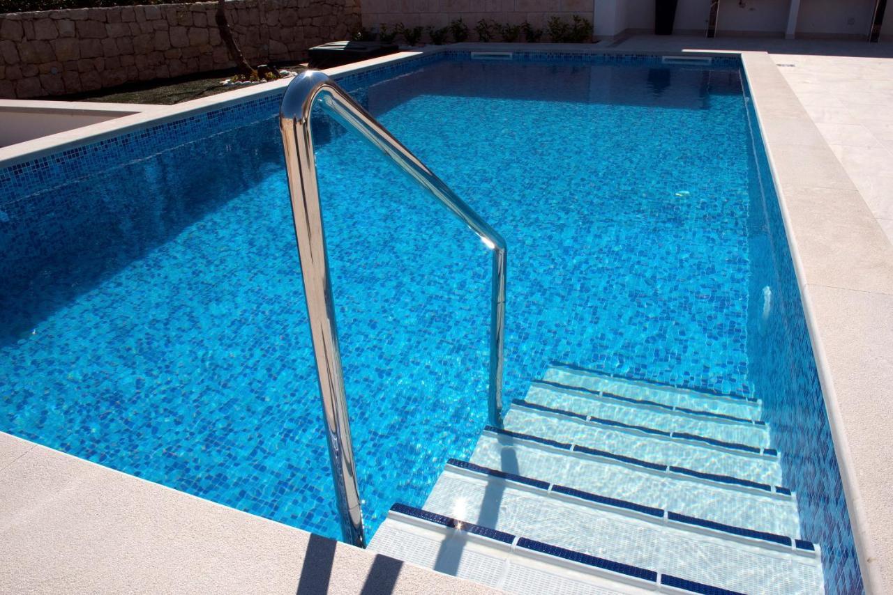 Apartment Holiday Home Doma, Cilipi Near Dubrovnik المظهر الخارجي الصورة