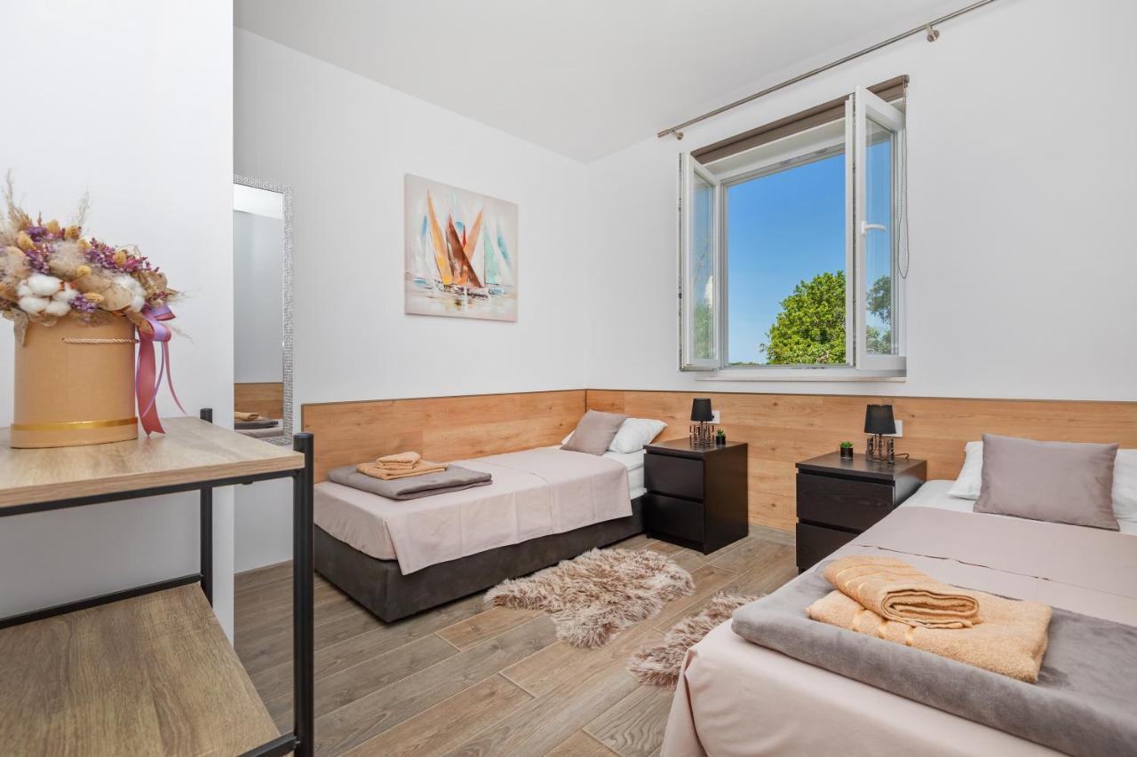 Apartment Holiday Home Doma, Cilipi Near Dubrovnik المظهر الخارجي الصورة