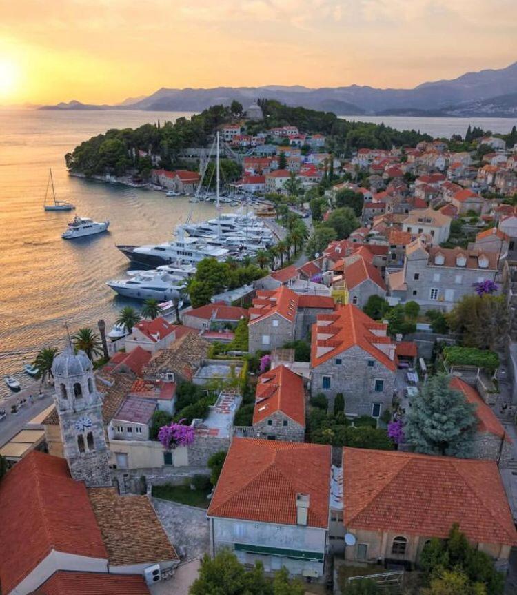 Apartment Holiday Home Doma, Cilipi Near Dubrovnik المظهر الخارجي الصورة